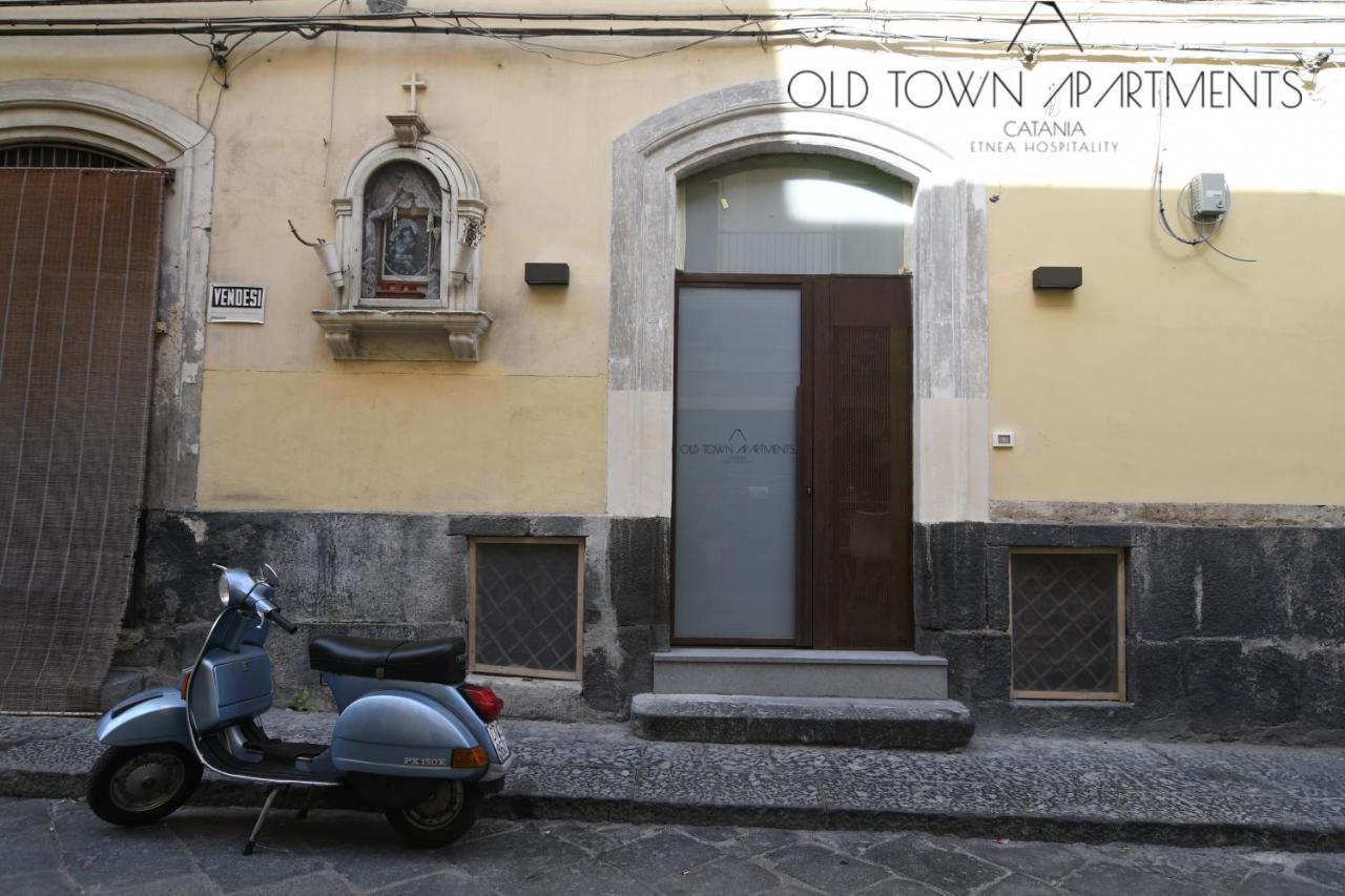 Old Town Apartments Катания Экстерьер фото
