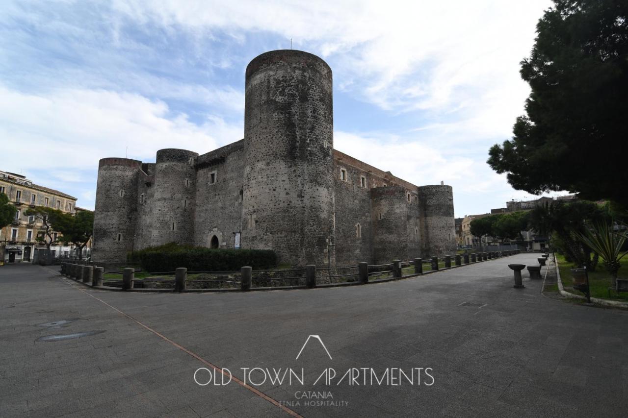 Old Town Apartments Катания Экстерьер фото