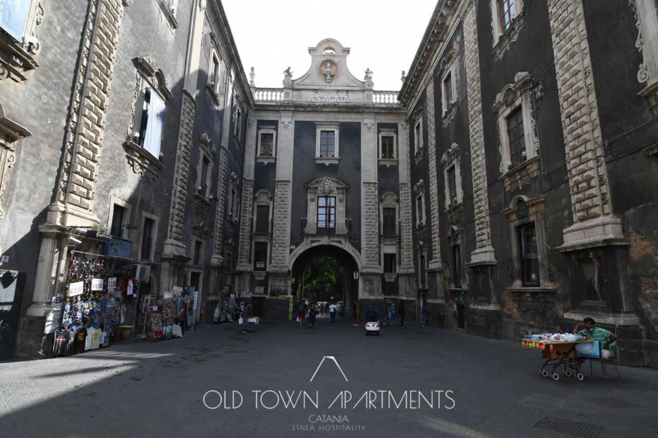 Old Town Apartments Катания Экстерьер фото