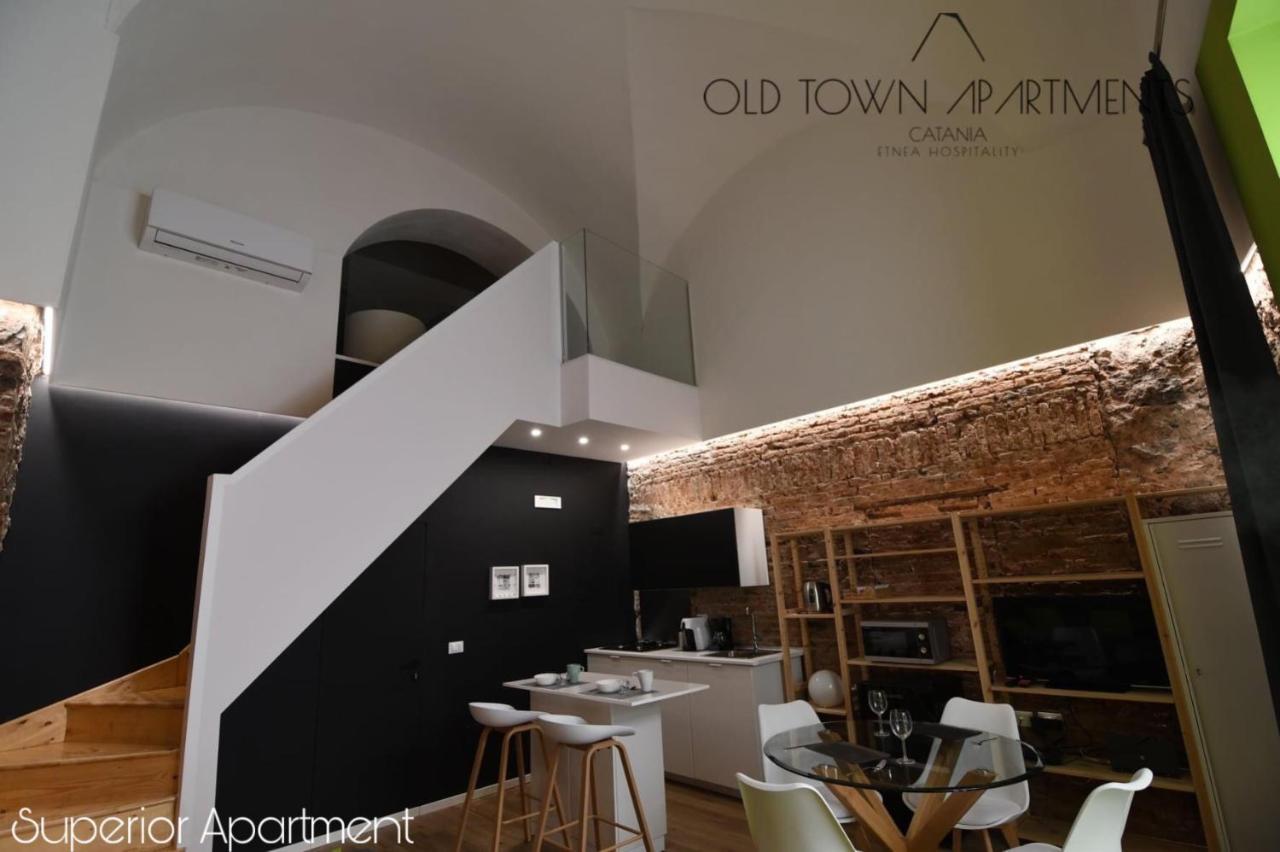 Old Town Apartments Катания Экстерьер фото