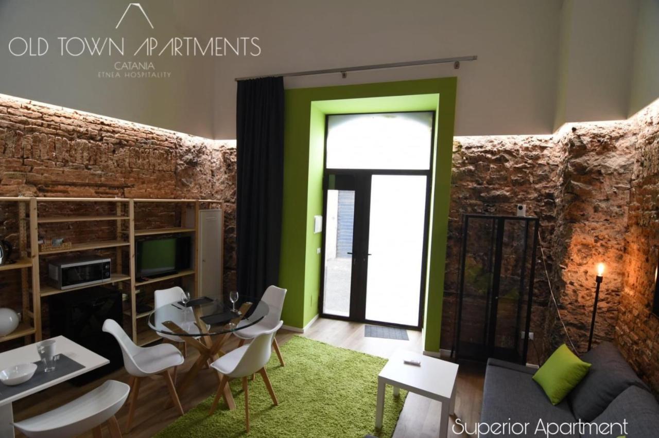 Old Town Apartments Катания Экстерьер фото