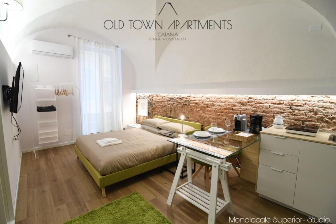 Old Town Apartments Катания Экстерьер фото